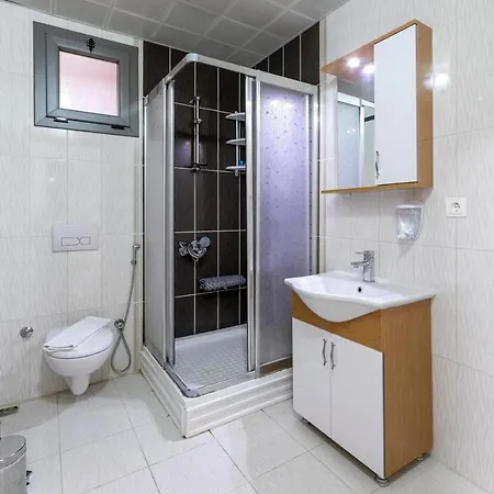 Gumus Thermal Suites 达武特拉尔
